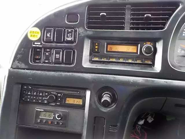 平成27年05月中古大型トラクタヘッドいすゞギガの画像41