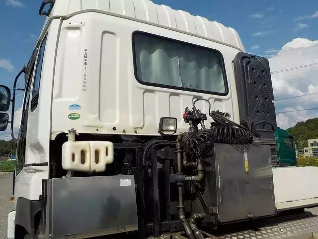 平成27年05月中古大型トラクタヘッドいすゞギガの画像9