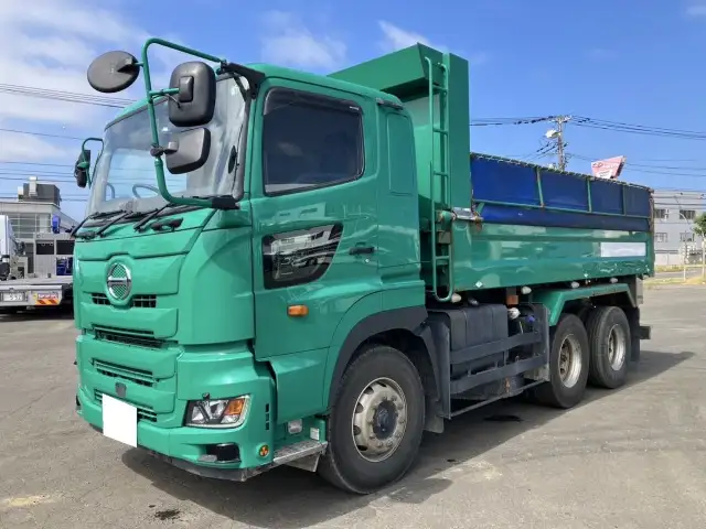 ☆車検付き(R8.1.8)☆　令和1年　日野　大型ダンプ　530×220　新明和製　排気入り　エアチャンバー　自動シート　差し枠付き　MT　積載：8,600㎏　距離：23万㎞の画像1