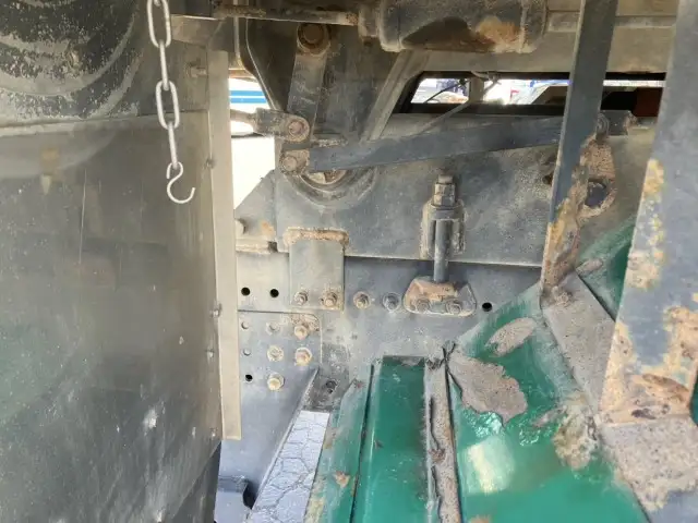 ☆車検付き(R8.1.8)☆　令和1年　日野　大型ダンプ　530×220　新明和製　排気入り　エアチャンバー　自動シート　差し枠付き　MT　積載：8,600㎏　距離：23万㎞の画像19