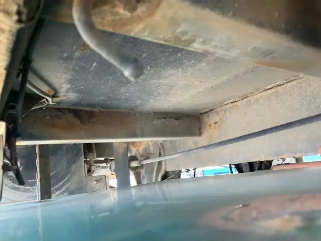 ☆車検付き(R8.1.8)☆　令和1年　日野　大型ダンプ　530×220　新明和製　排気入り　エアチャンバー　自動シート　差し枠付き　MT　積載：8,600㎏　距離：23万㎞の画像21