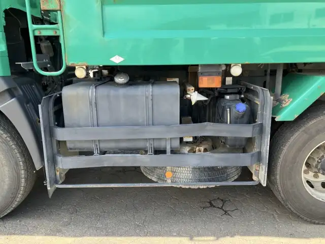 ☆車検付き(R8.1.8)☆　令和1年　日野　大型ダンプ　530×220　新明和製　排気入り　エアチャンバー　自動シート　差し枠付き　MT　積載：8,600㎏　距離：23万㎞の画像31