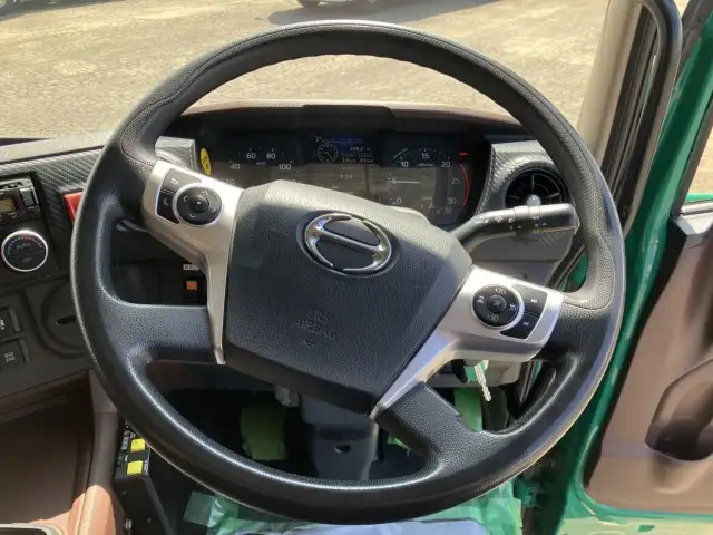 ☆車検付き(R8.1.8)☆　令和1年　日野　大型ダンプ　530×220　新明和製　排気入り　エアチャンバー　自動シート　差し枠付き　MT　積載：8,600㎏　距離：23万㎞の画像34