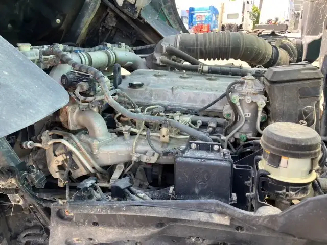 ☆車検付き(R8.1.8)☆　令和1年　日野　大型ダンプ　530×220　新明和製　排気入り　エアチャンバー　自動シート　差し枠付き　MT　積載：8,600㎏　距離：23万㎞の画像44