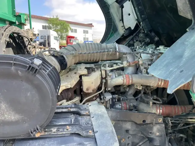 ☆車検付き(R8.1.8)☆　令和1年　日野　大型ダンプ　530×220　新明和製　排気入り　エアチャンバー　自動シート　差し枠付き　MT　積載：8,600㎏　距離：23万㎞の画像45