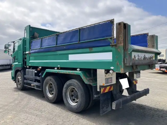 ☆車検付き(R8.1.8)☆　令和1年　日野　大型ダンプ　530×220　新明和製　排気入り　エアチャンバー　自動シート　差し枠付き　MT　積載：8,600㎏　距離：23万㎞の画像7