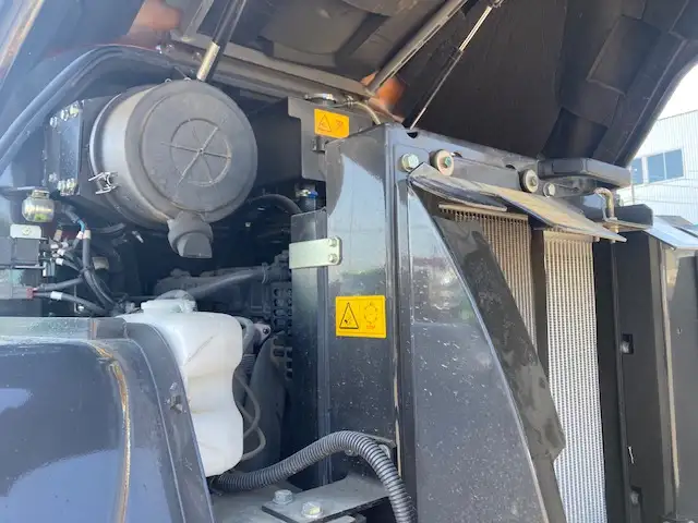 【車検:令和7年11月14日迄】令和3年 日立 ZW80 タイヤショベル アワー:1670h スパイクタイヤ  1,0㎥バケットの画像15