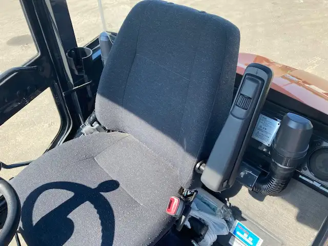 【車検:令和7年11月14日迄】令和3年 日立 ZW80 タイヤショベル アワー:1670h スパイクタイヤ  1,0㎥バケットの画像19