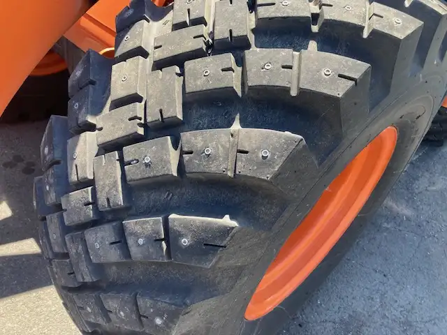 【車検:令和7年11月14日迄】令和3年 日立 ZW80 タイヤショベル アワー:1670h スパイクタイヤ  1,0㎥バケットの画像33