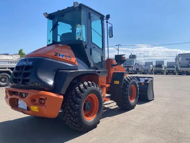 【車検:令和7年11月14日迄】令和3年 日立 ZW80 タイヤショベル アワー:1670h スパイクタイヤ  1,0㎥バケットの画像5