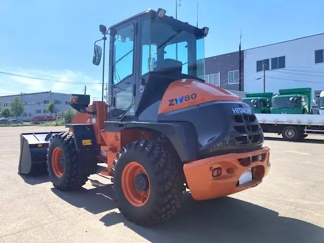 【車検:令和7年11月14日迄】令和3年 日立 ZW80 タイヤショベル アワー:1670h スパイクタイヤ  1,0㎥バケットの画像7