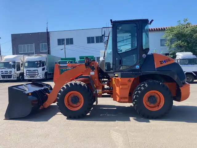 【車検:令和7年11月14日迄】令和3年 日立 ZW80 タイヤショベル アワー:1670h スパイクタイヤ  1,0㎥バケットの画像8