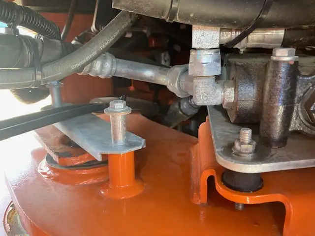 【車検:令和7年11月14日迄】令和3年 日立 ZW80 タイヤショベル アワー:1670h スパイクタイヤ  1,0㎥バケットの画像10