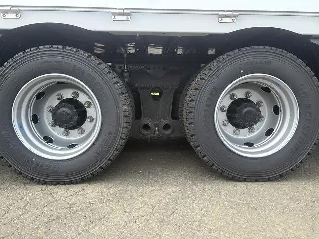 令和7年　日野　4軸低床ウィング　格納PG　ATの画像15