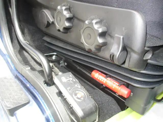 ★車検付R7.12.26迄★ 令和5年 三菱 3軸高床アルミウイング AT ハイルーフ メッキ アルミホイール 床鉄板 最大積載量;13,900kgの画像38