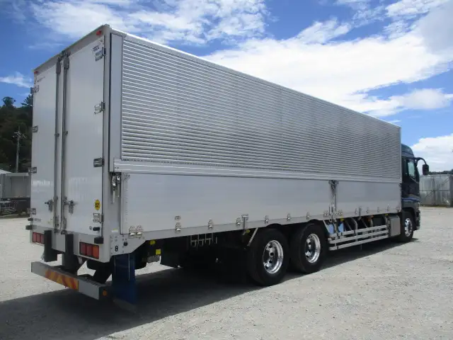 ★車検付R7.12.26迄★ 令和5年 三菱 3軸高床アルミウイング AT ハイルーフ メッキ アルミホイール 床鉄板 最大積載量;13,900kgの画像5