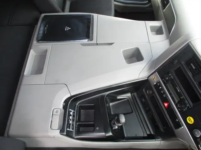 ★車検付R7.12.26迄★ 令和5年 三菱 3軸高床アルミウイング AT ハイルーフ メッキ アルミホイール 床鉄板 最大積載量;13,900kgの画像43