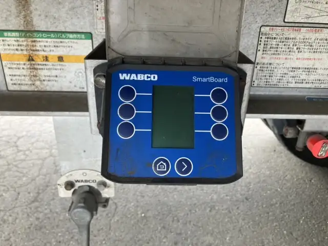 ☆車検付き(R8.8.28)☆ 令和3年 40FT2軸冷凍コンテナシャシSET エアサス(リフトアクスル付) ユニット:MAGNUM PLUS 発電機:サーモキング(SG-3000e) ジョロダー4列 キーストン 積載:24,000㎏ 第五輪8,900㎏以上の画像21