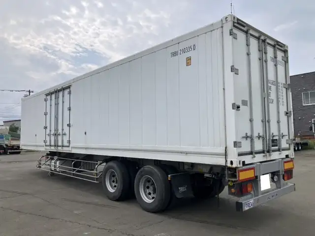 ☆車検付き(R8.8.28)☆ 令和3年 40FT2軸冷凍コンテナシャシSET エアサス(リフトアクスル付) ユニット:MAGNUM PLUS 発電機:サーモキング(SG-3000e) ジョロダー4列 キーストン 積載:24,000㎏ 第五輪8,900㎏以上の画像7