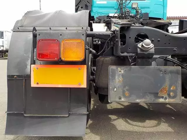 平成18年09月中古大型トラクタヘッド日産UDニッサンディーゼルの画像15