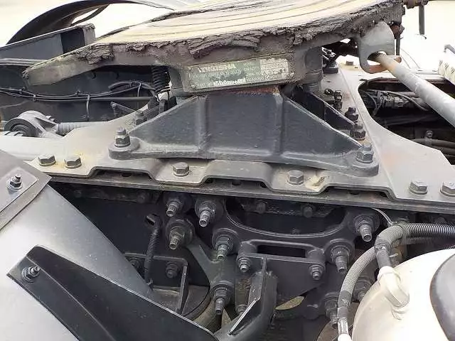 平成18年09月中古大型トラクタヘッド日産UDニッサンディーゼルの画像18