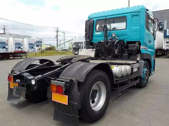 平成18年09月中古大型トラクタヘッド日産UDニッサンディーゼルの画像5