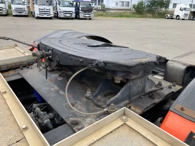 平成30年 UDトラックス トラクターヘッド 460馬力 AT 第五輪:11,000㎏以上 距離:24万㎞ デフロック付 オートチェーンの画像11