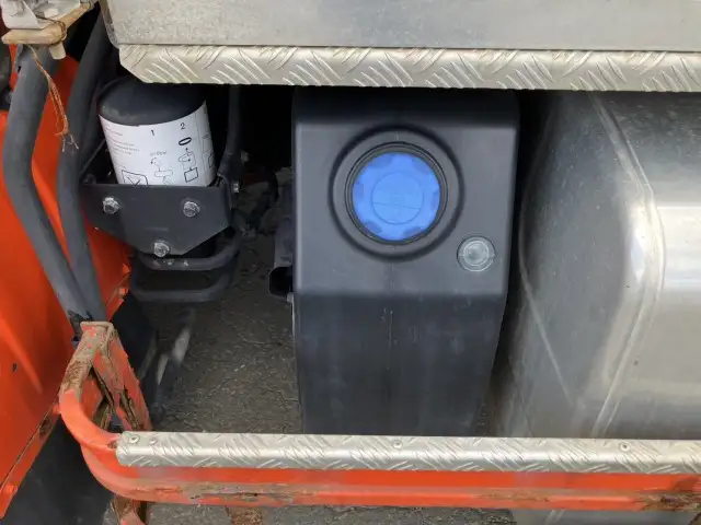 平成30年 UDトラックス トラクターヘッド 460馬力 AT 第五輪:11,000㎏以上 距離:24万㎞ デフロック付 オートチェーンの画像23