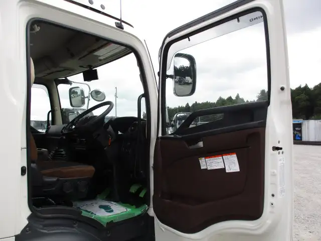 令和4年 日野 4t冷凍車 6200ワイド エアサス 格納PG 積載:2,500kg 距離:12万㎞ 冷凍機:菱重の画像32