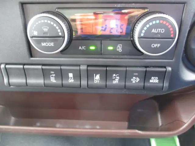 令和4年 日野 4t冷凍車 6200ワイド エアサス 格納PG 積載:2,500kg 距離:12万㎞ 冷凍機:菱重の画像40