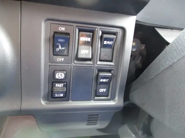 令和4年 日野 4t冷凍車 6200ワイド エアサス 格納PG 積載:2,500kg 距離:12万㎞ 冷凍機:菱重の画像41