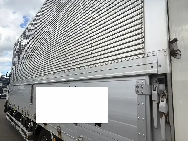 10月~貸出予定 車検令和8年5月22日迄 平成28年 いすゞ 6200ワイド 4tアルミウィング 距離:13万㎞ 積載:3,000㎏ 床:木床 の画像16