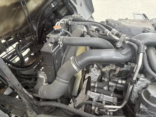 10月~貸出予定 車検令和8年5月22日迄 平成28年 いすゞ 6200ワイド 4tアルミウィング 距離:13万㎞ 積載:3,000㎏ 床:木床 の画像35