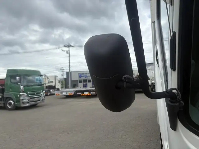 10月~貸出予定 車検令和8年5月22日迄 平成28年 いすゞ 6200ワイド 4tアルミウィング 距離:13万㎞ 積載:3,000㎏ 床:木床 の画像39