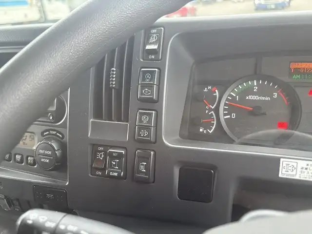 10月~貸出予定 車検令和8年5月22日迄 平成28年 いすゞ 6200ワイド 4tアルミウィング 距離:13万㎞ 積載:3,000㎏ 床:木床 の画像45