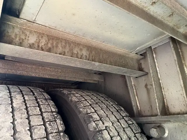 ナンバー付き 平成15年 フルハーフ 13m2軸ウィングトレーラー(テーパー型) リフトアクスル 積載:18,900㎏ 第五輪荷重:9,400㎏以上 エアジョロダー付きの画像21