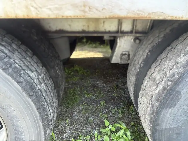 ナンバー付き 平成15年 フルハーフ 13m2軸ウィングトレーラー(テーパー型) リフトアクスル 積載:18,900㎏ 第五輪荷重:9,400㎏以上 エアジョロダー付きの画像5