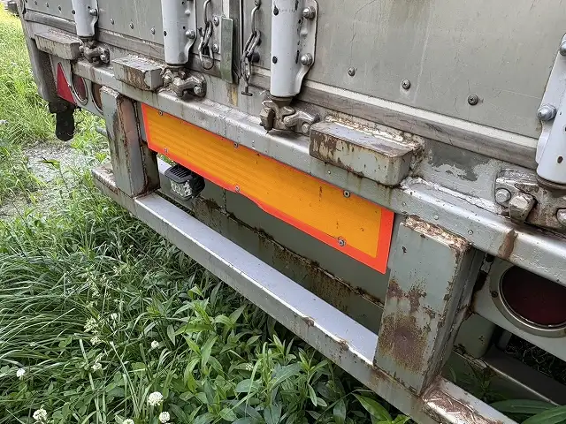 ナンバー付き 平成15年 フルハーフ 13m2軸ウィングトレーラー(テーパー型) リフトアクスル 積載:18,900㎏ 第五輪荷重:9,400㎏以上 エアジョロダー付きの画像10