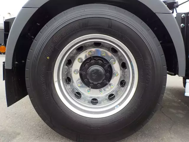 平成30年12月中古大型トラクタヘッド日野日野の画像28