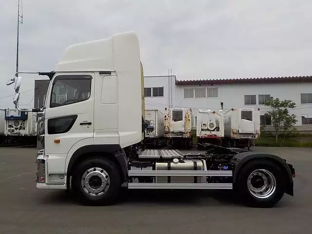平成30年12月中古大型トラクタヘッド日野日野の画像8