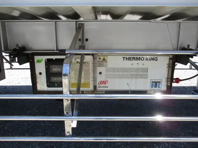 【関東保管】冷箱 新品未使用　令和7年　トレクス　40FT3軸冷凍コンテナシャシSET　ユニット：MAGNUM PLUS　発電機：SG3000（中古）　ジョロダー4列　キーストン　観音SD　リフトアクスル(後後軸残し)　積載：30,480㎏　第五輪：10,830㎏以上の画像34