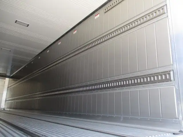 【関東保管】冷箱 新品未使用　令和7年　トレクス　40FT3軸冷凍コンテナシャシSET　ユニット：MAGNUM PLUS　発電機：SG3000（中古）　ジョロダー4列　キーストン　観音SD　リフトアクスル(後後軸残し)　積載：30,480㎏　第五輪：10,830㎏以上の画像47