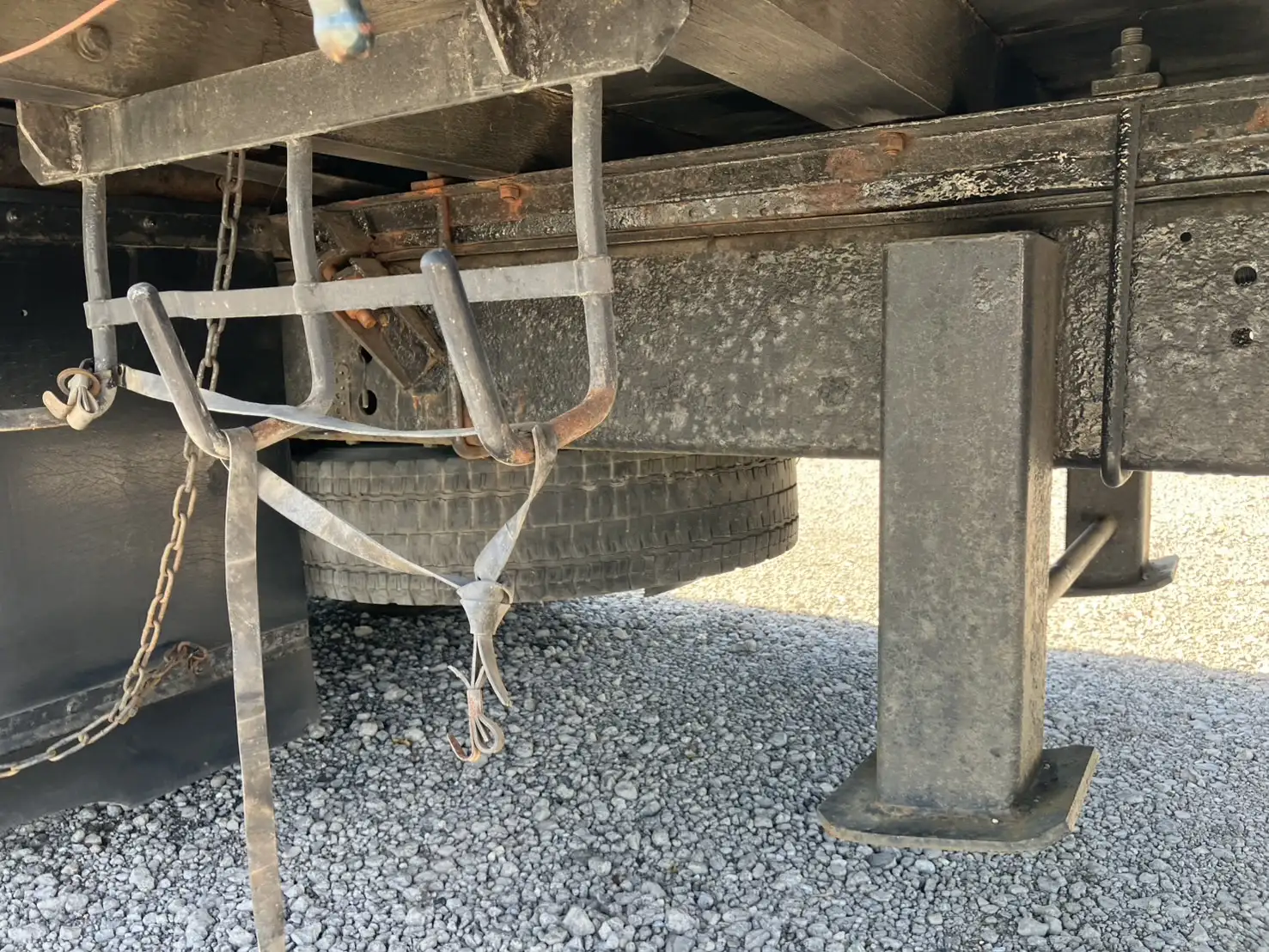 格安!平成13年 ニッサンディーゼル 増トンセルフクレーン 6メーターワイド 車検切れナンバー付きの画像14