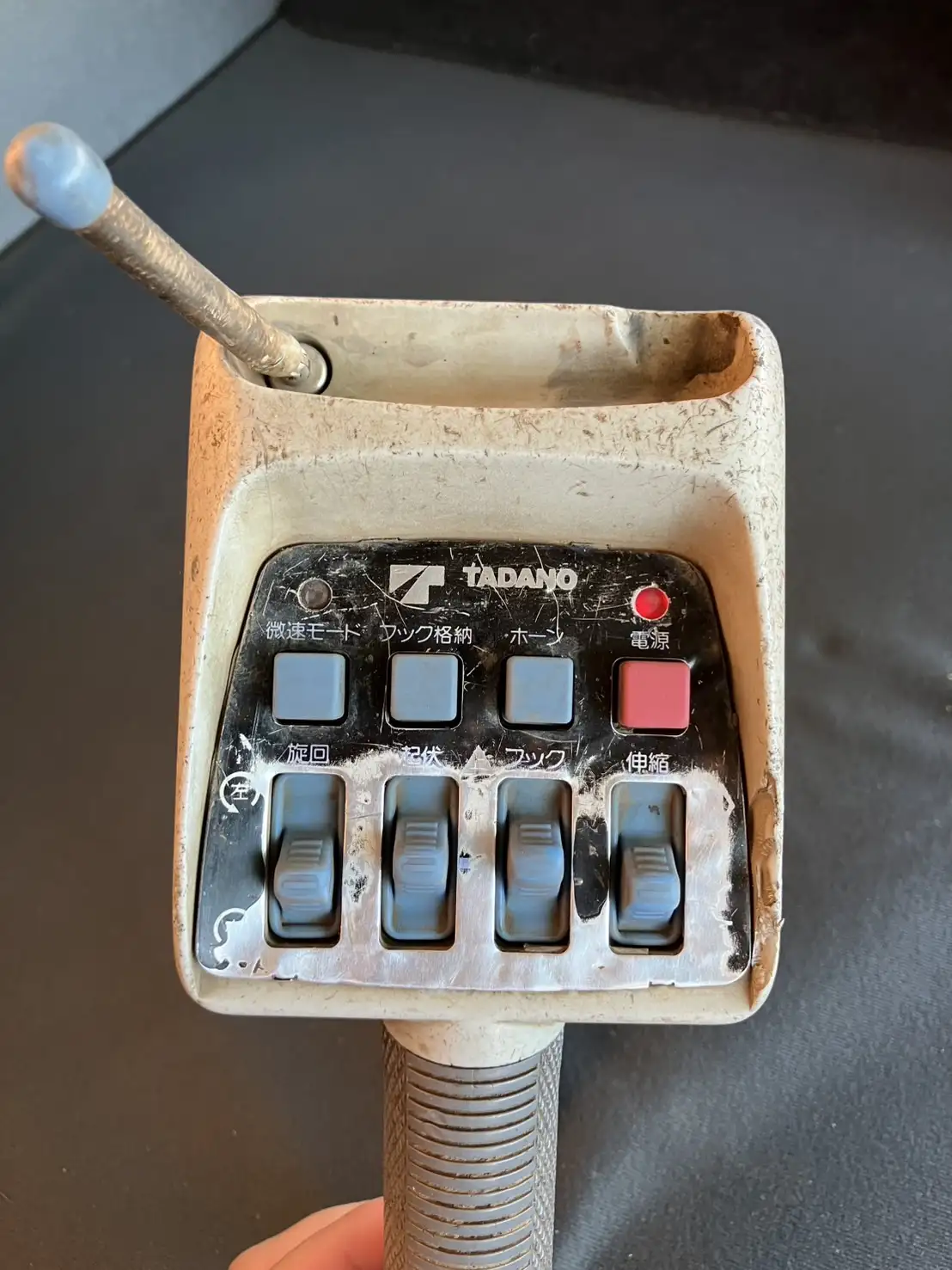 格安!平成13年 ニッサンディーゼル 増トンセルフクレーン 6メーターワイド 車検切れナンバー付きの画像22