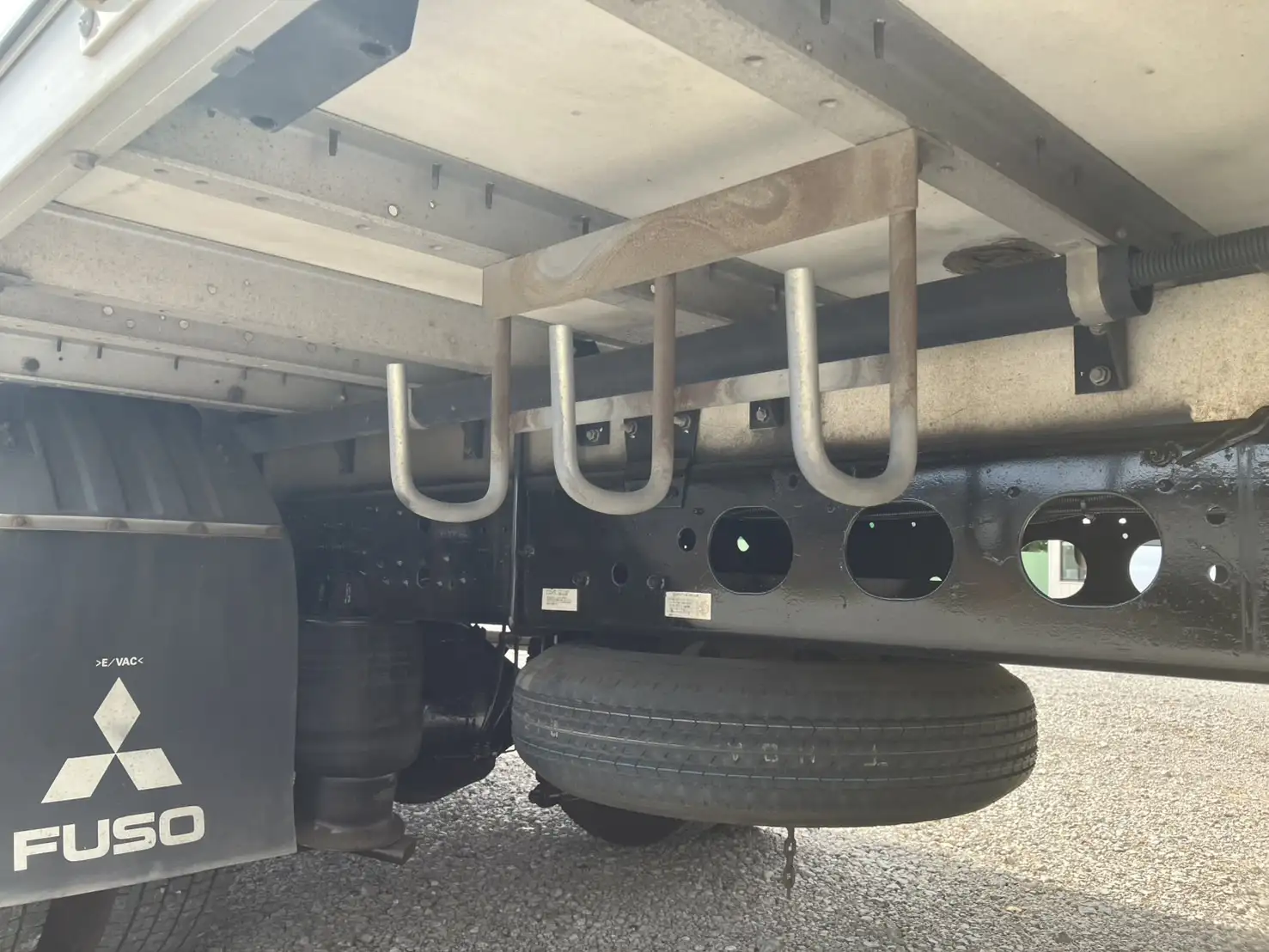 即戦力!(車検付R8.7)平成29年 三菱 4tウイング 6200ワイド リアエアサスの画像15