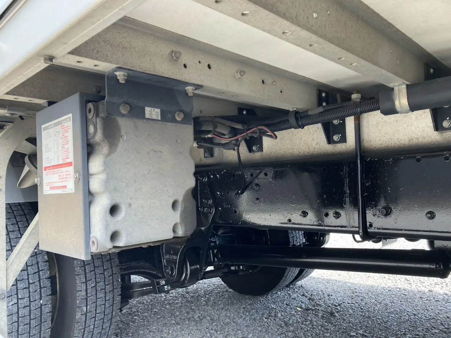 即戦力!(車検付R8.7)平成29年 三菱 4tウイング 6200ワイド リアエアサスの画像16