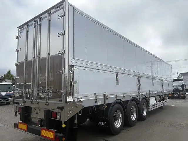 未使用車!車検付! 令和6年 トレクス 13m3軸冷凍ウィングトレーラー スーパーシングル エアサス(リフトアクスル中軸残し) 積載:24,300㎏の画像5