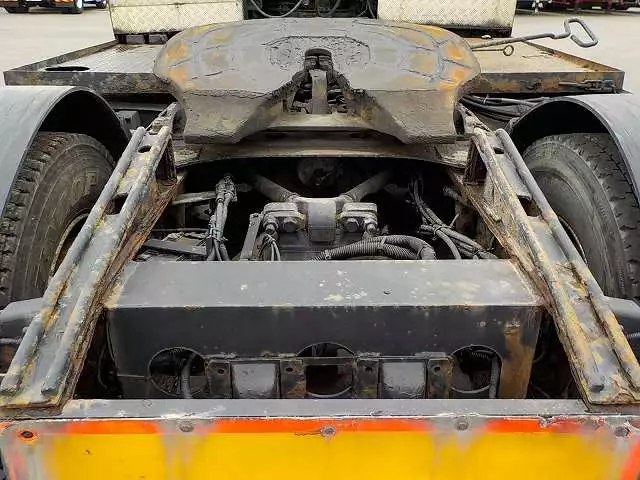 平成16年06月中古大型トラクタヘッド日野日野の画像15