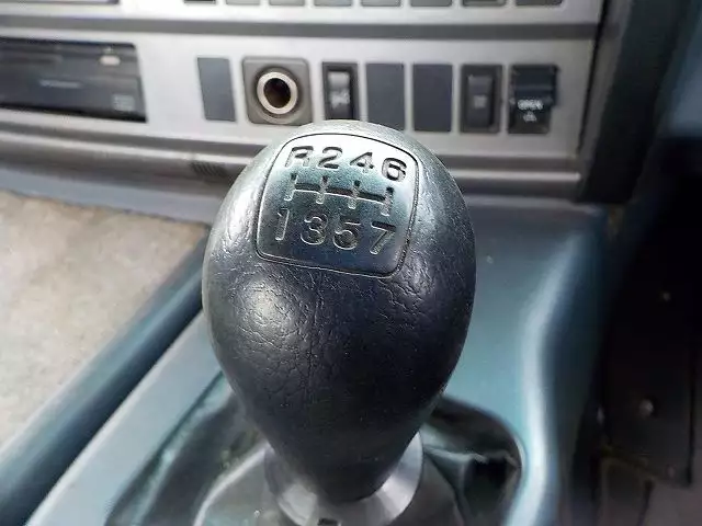 平成16年06月中古大型トラクタヘッド日野日野の画像38