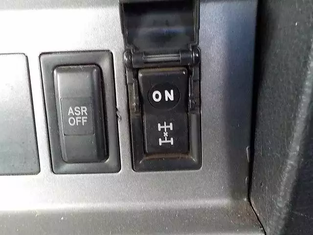 平成16年06月中古大型トラクタヘッド日野日野の画像40